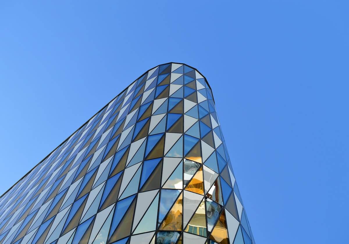 如意体育-冲超在即,兰帕德赛后激情庆祝,并让球迷们放心去梦想英超