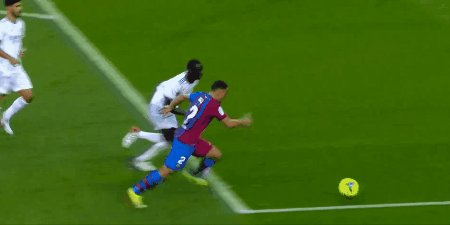 1635092350246035840.gif bar rmc 18.gif